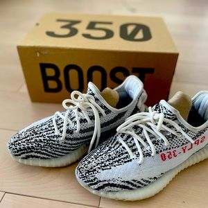 Authentic Yeezy Boost 350 “Zebra” Men’s size 6.5 US. Used but in great condition